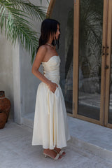 Zori Maxikleid Creme